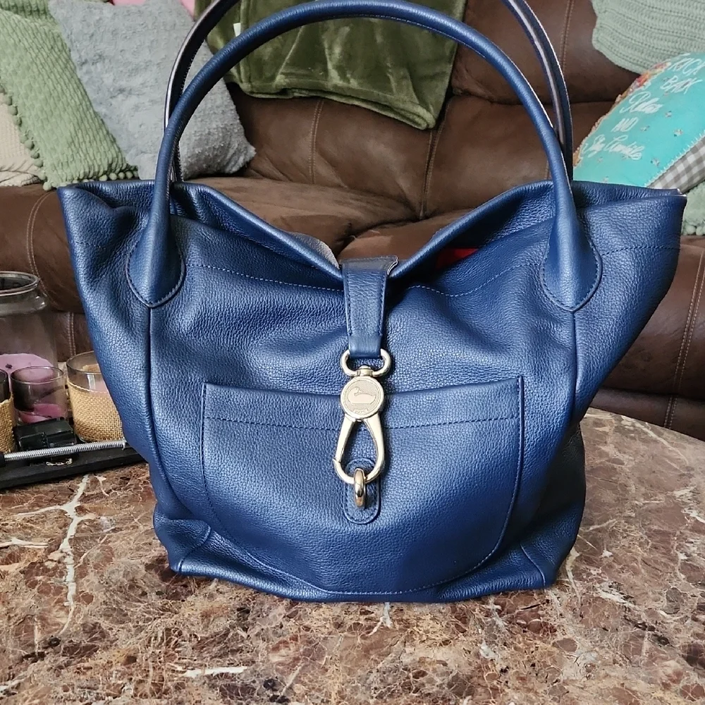 Large Dooney & Bourke Navy Blue Leather Shoulder Bag - Picture 14 of 16